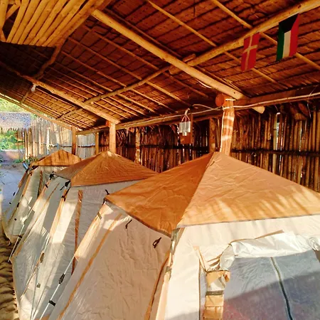 Amwani Sunset Colours Camping Site San Vicente  Exterior photo